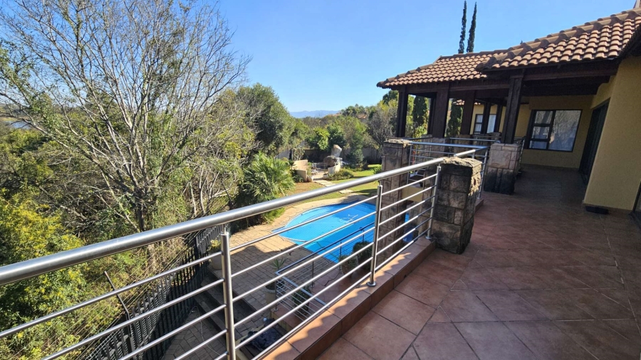 5 Bedroom Property for Sale in Birdwood Estate North West